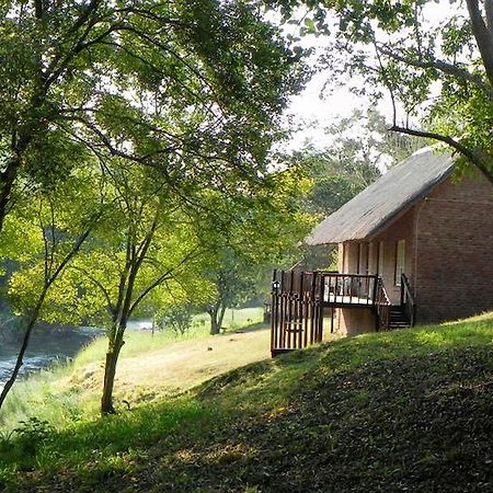 Kwambali Riverside Lodge Hazyview Kamer foto