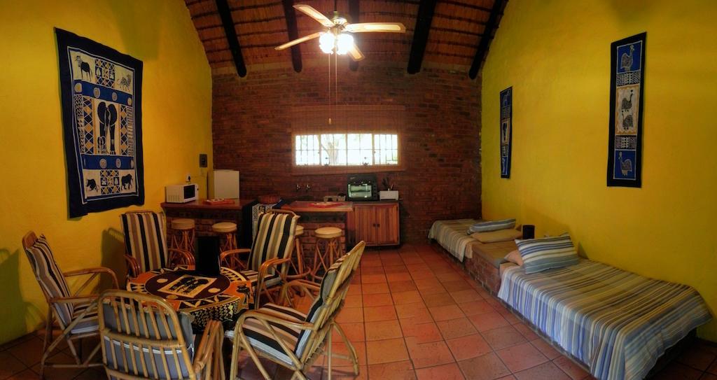 Kwambali Riverside Lodge Hazyview Kamer foto