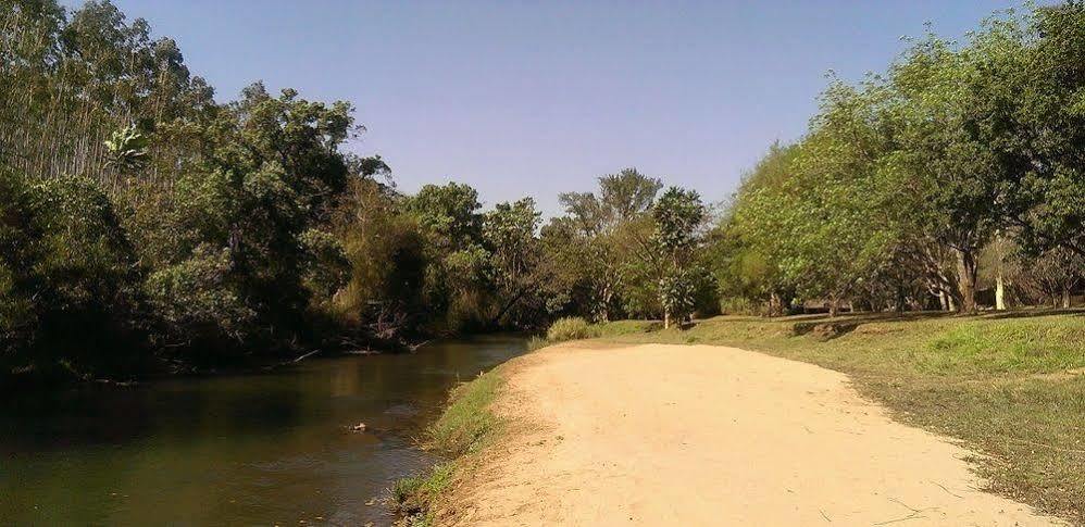 Kwambali Riverside Lodge Hazyview Buitenkant foto